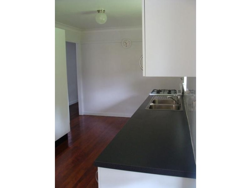 38 Cairns Street, Red Hill QLD 4059