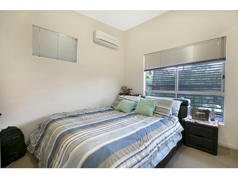 9 Torwood Street, Auchenflower QLD 4066