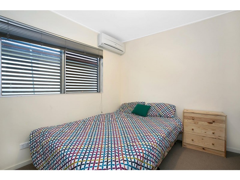 9 Torwood Street, Auchenflower QLD 4066