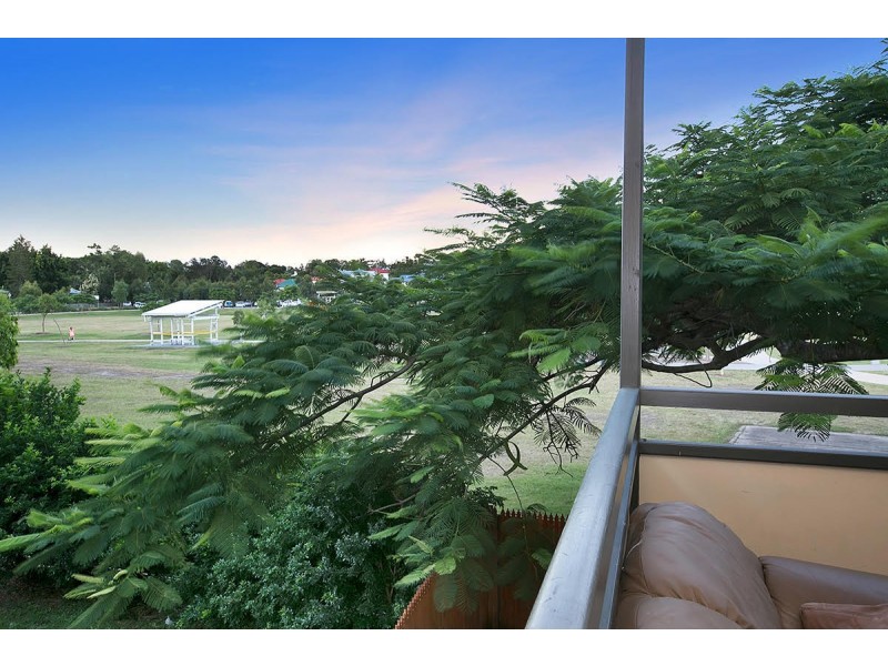 9 Torwood Street, Auchenflower QLD 4066
