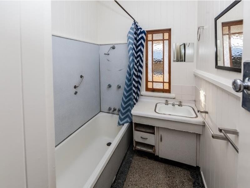 30 Osman Street, Bardon QLD 4065