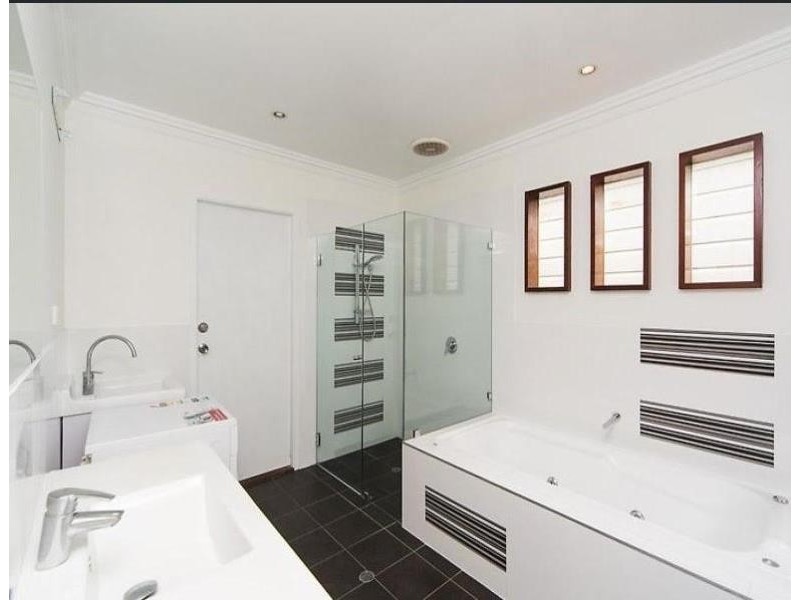 67 Wellington Street, Petrie Terrace QLD 4000