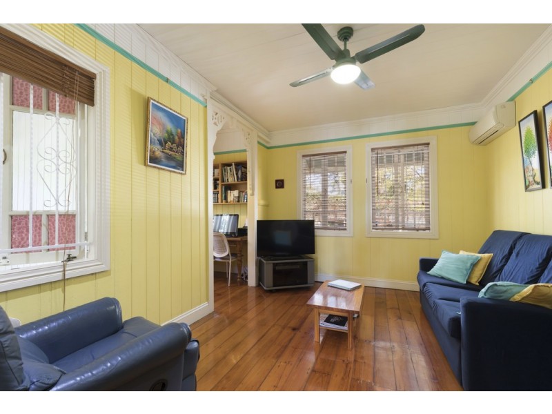 39 Primrose Terrace, Red Hill QLD 4059