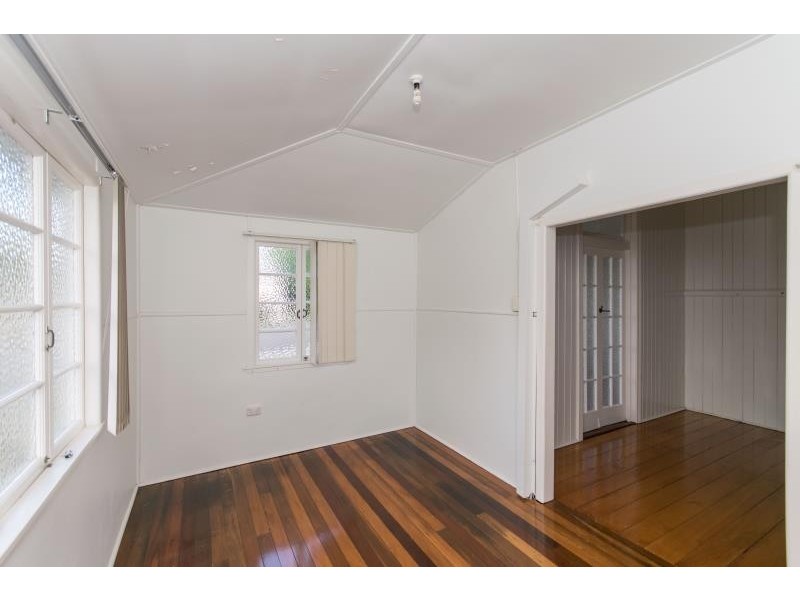 11 Primrose Street, Red Hill QLD 4059