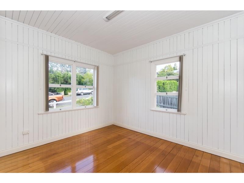 11 Primrose Street, Red Hill QLD 4059