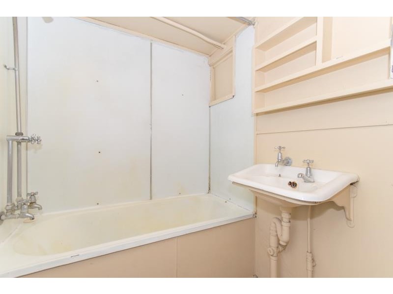 3/220 Given Tce, Paddington QLD 4064