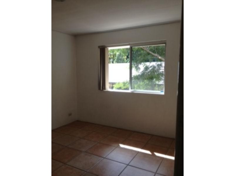 1/25 Glassey Street, Red Hill QLD 4059