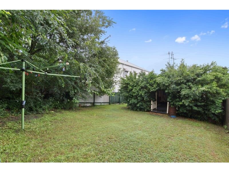 24 Bernhard street, Paddington QLD 4064 Floorplan