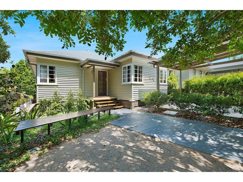 49 Lilley Road, Bardon QLD 4065