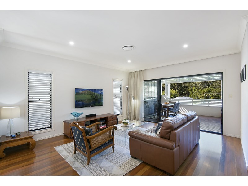 18 Weatherhead Avenue, Ashgrove QLD 4060