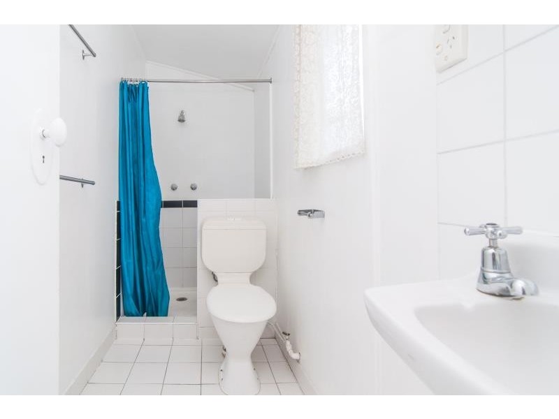 17 Burlington Street, East Brisbane QLD 4169