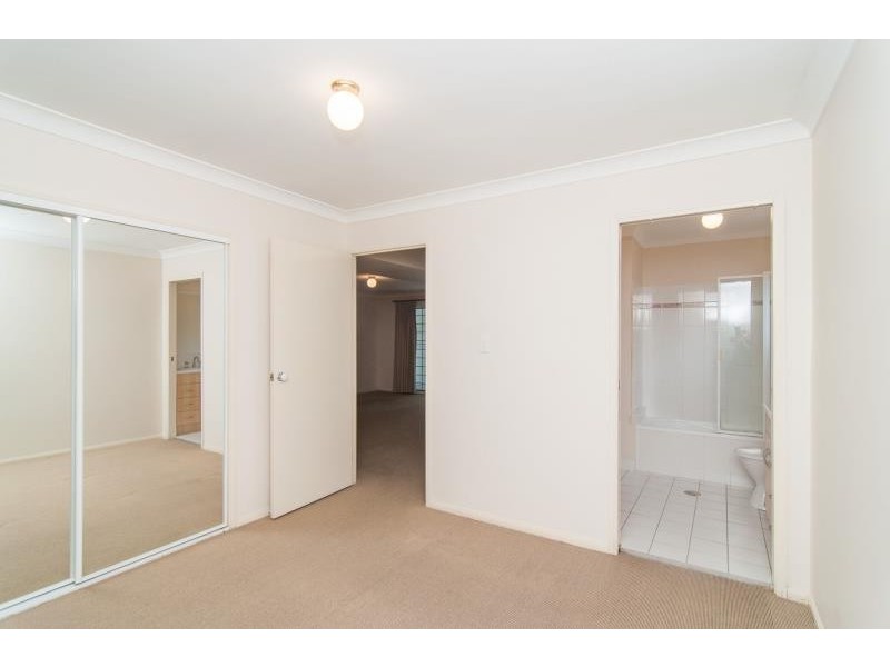 4/28 Lucinda Street, Taringa QLD 4068