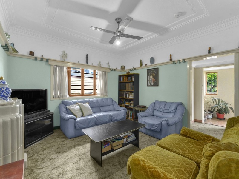 204 Ashgrove Avenue, Ashgrove QLD 4060