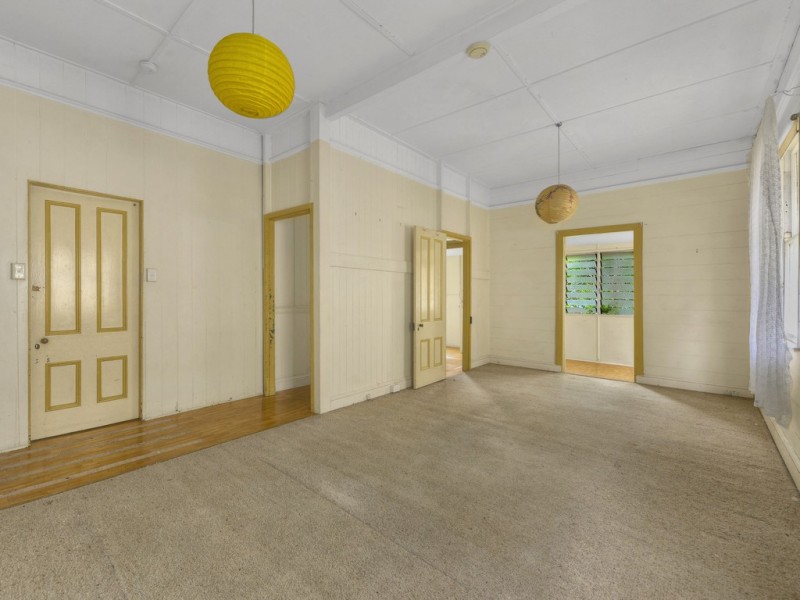 35 Caroline Street, Annerley QLD 4103