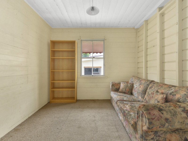 35 Caroline Street, Annerley QLD 4103