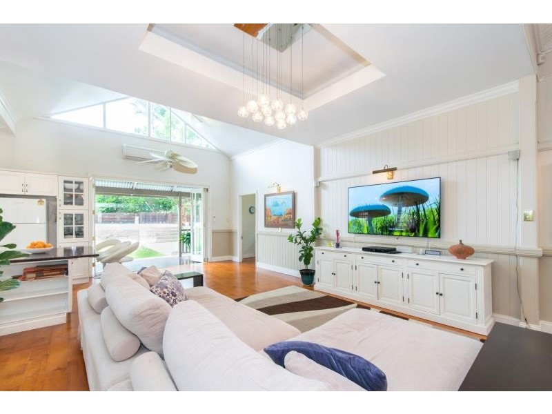 10 Markwell Street, Auchenflower QLD 4066