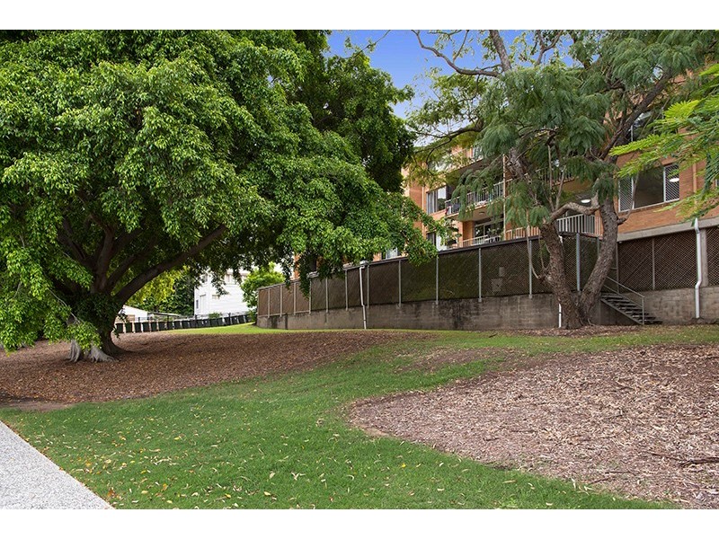 4/10 Carlow Street, West End QLD 4101