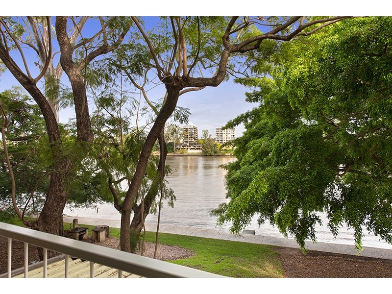 4/10 Carlow Street, West End QLD 4101