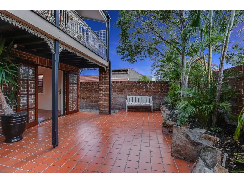 1/42 Grenier Street, Spring Hill QLD 4000