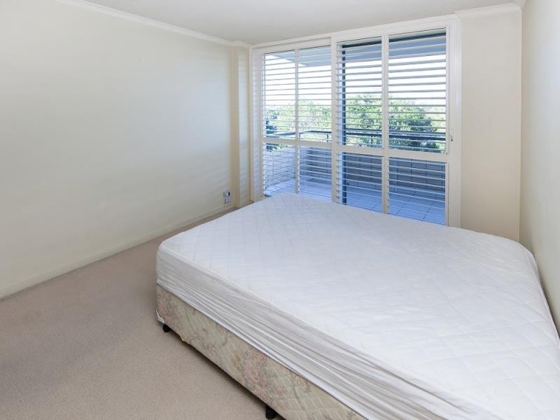 14/36 Jerdanefield Road, St Lucia QLD 4067