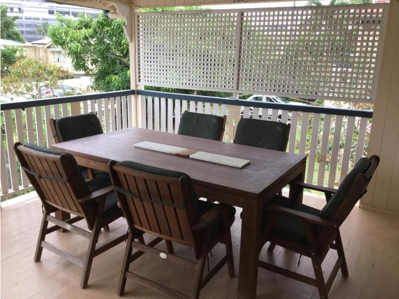 33 Isaac Street, Milton QLD 4064