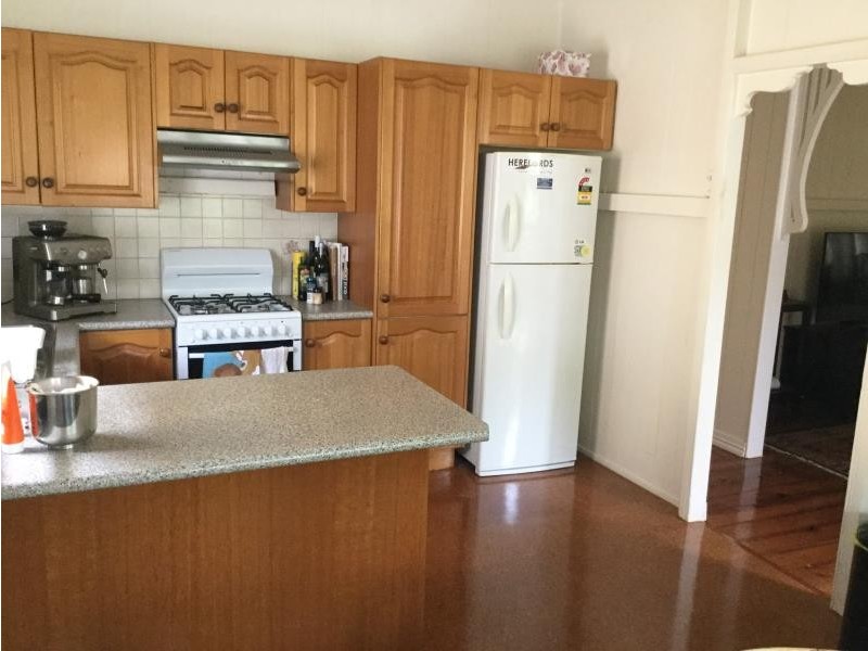 33 Isaac Street, Milton QLD 4064