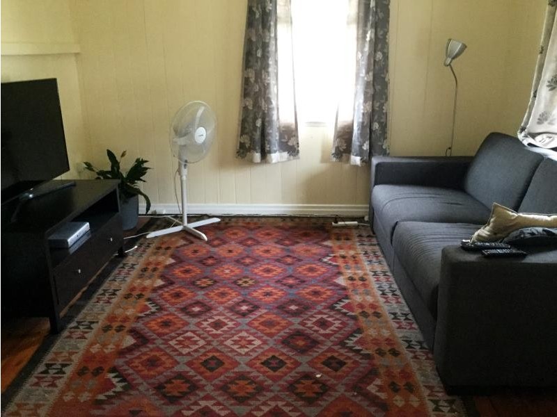 33 Isaac Street, Milton QLD 4064