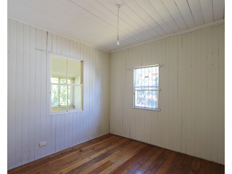 238 Lutwyche Road, Windsor QLD 4030