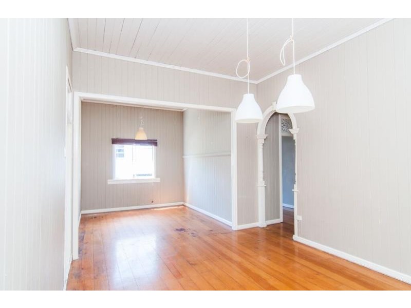 262 Enoggera Road, Newmarket QLD 4051