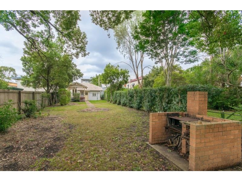 20 Henchman Street, Nundah QLD 4012