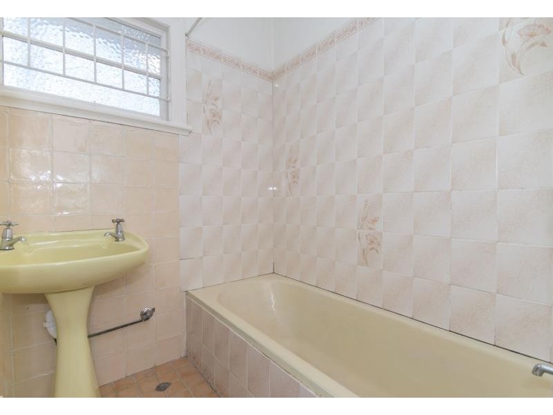 20 Henchman Street, Nundah QLD 4012