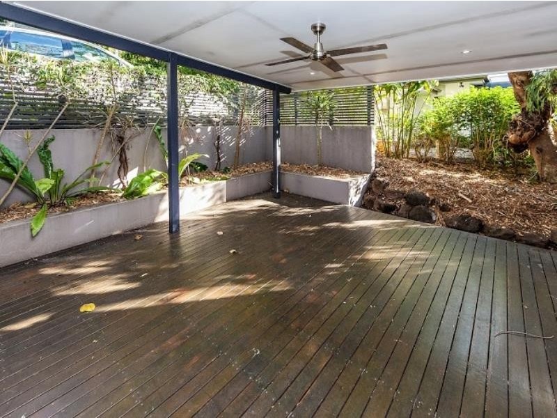 91 Stuartholme Road, Bardon QLD 4065