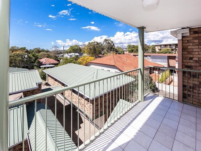 8/24 BOTT STREET, Ashgrove QLD 4060