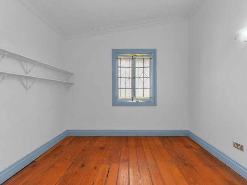 22 Elliott Street, Kangaroo Point QLD 4169