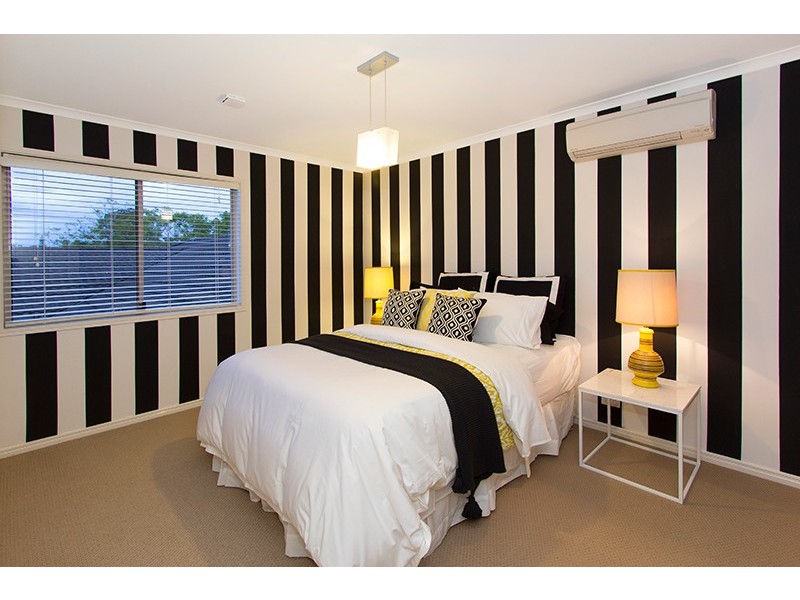 31 Geewan Place, Chapel Hill QLD 4069