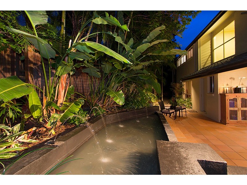 31 Geewan Place, Chapel Hill QLD 4069