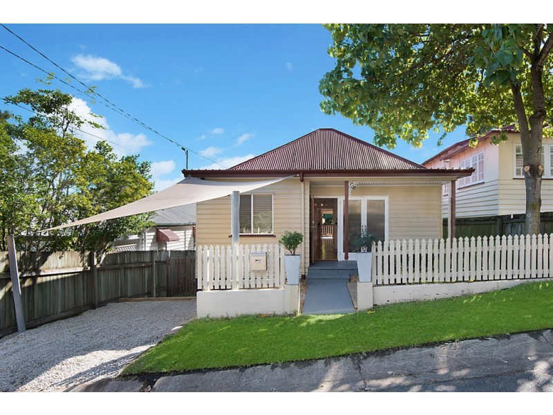 15 Argyle Street, Red Hill QLD 4059