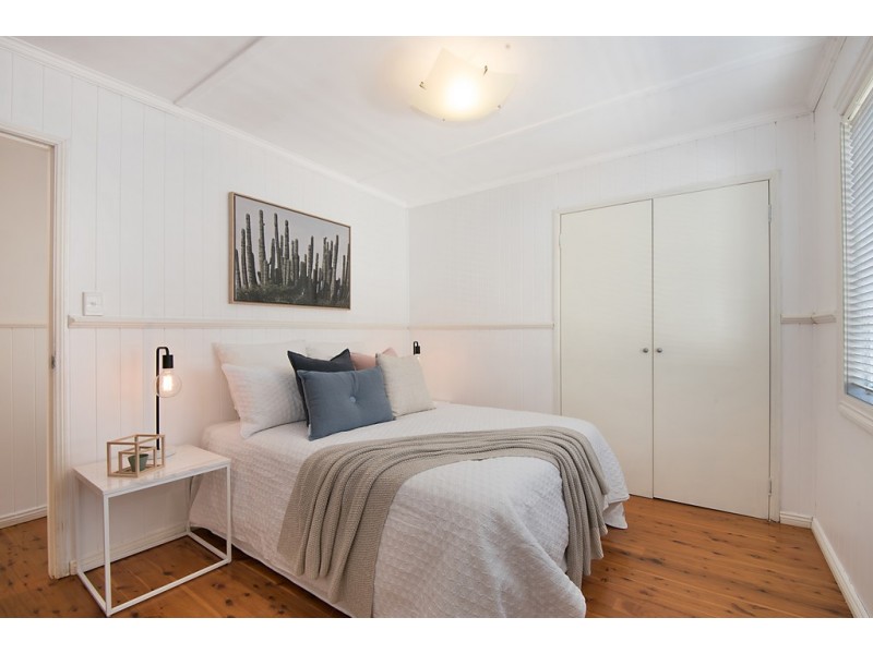 15 Argyle Street, Red Hill QLD 4059