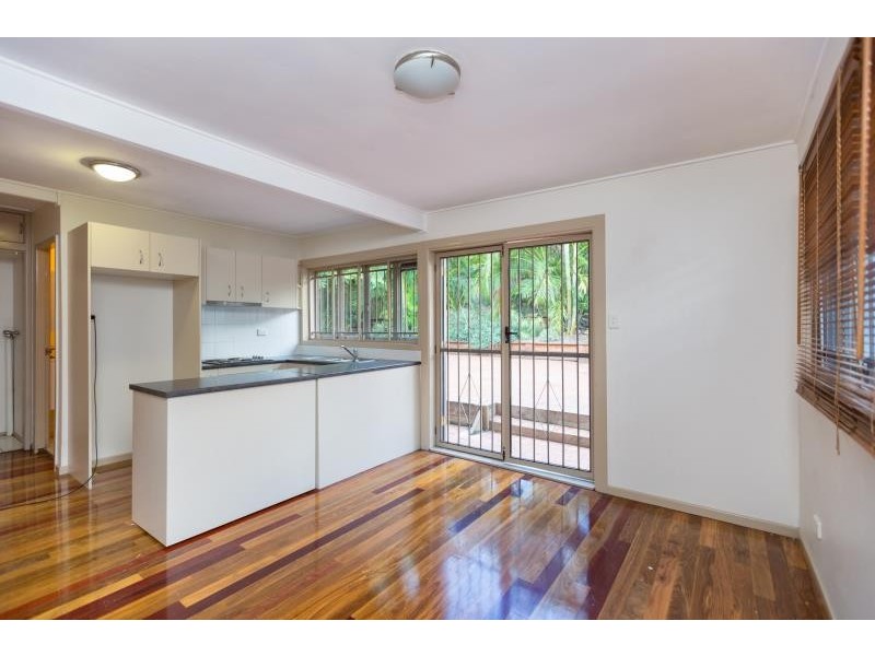 4/25 Young Street, Milton QLD 4064
