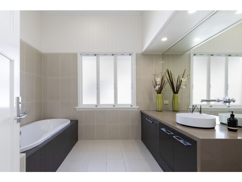 55 Norman Street, East Brisbane QLD 4169