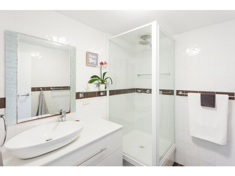 33 Payne Road, The Gap QLD 4061