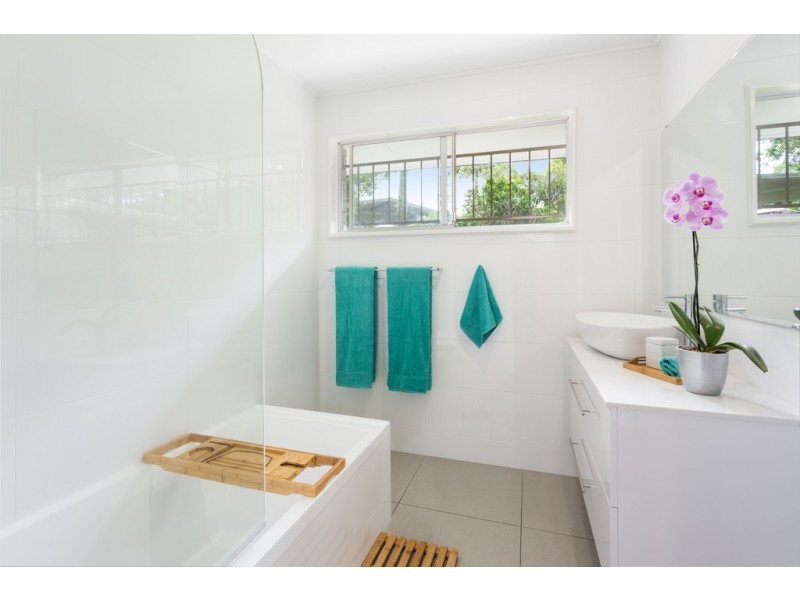 33 Payne Road, The Gap QLD 4061