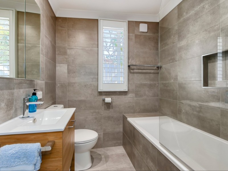 52 Payne Road, The Gap QLD 4061