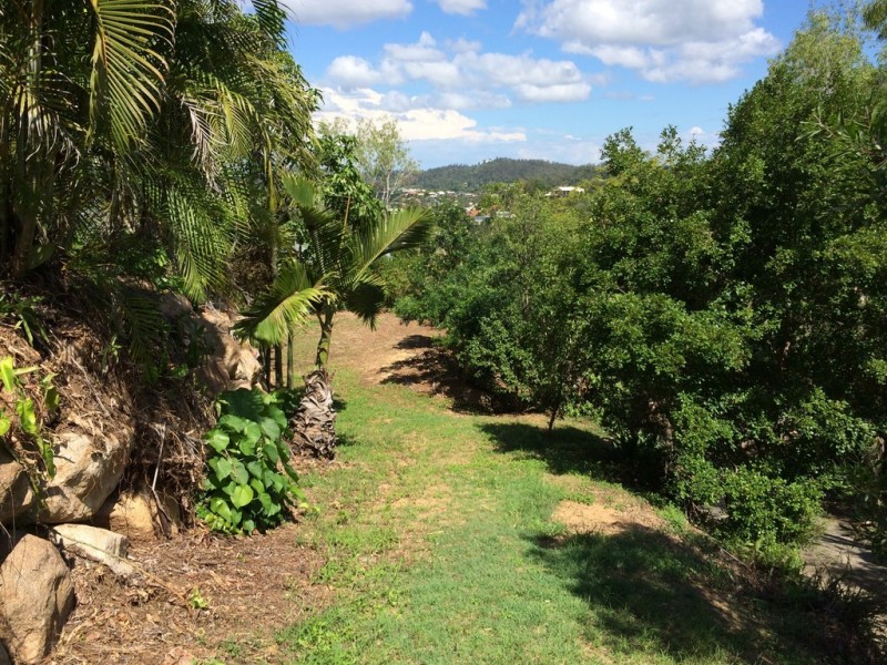 17 Kimruska Place, The Gap QLD 4061