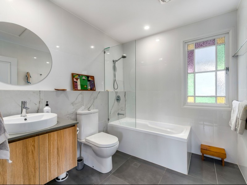 22 Mannion Street, Red Hill QLD 4059