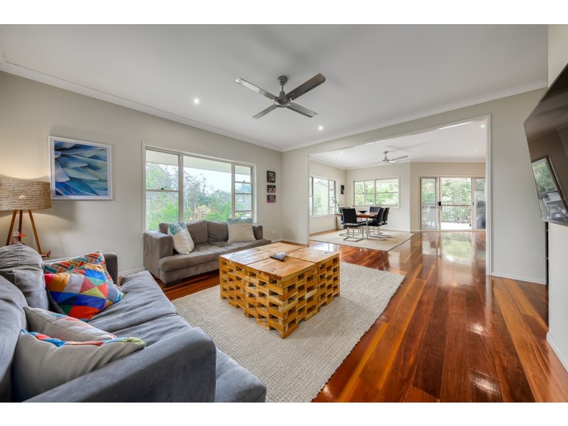 9 Livistona Place, The Gap QLD 4061