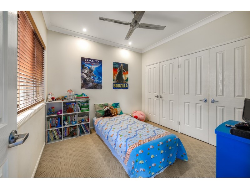 9 Livistona Place, The Gap QLD 4061