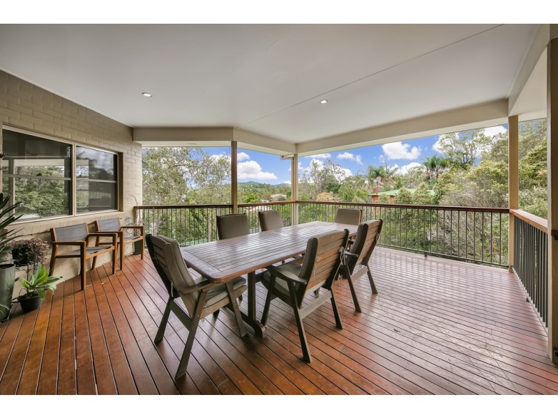 9 Livistona Place, The Gap QLD 4061