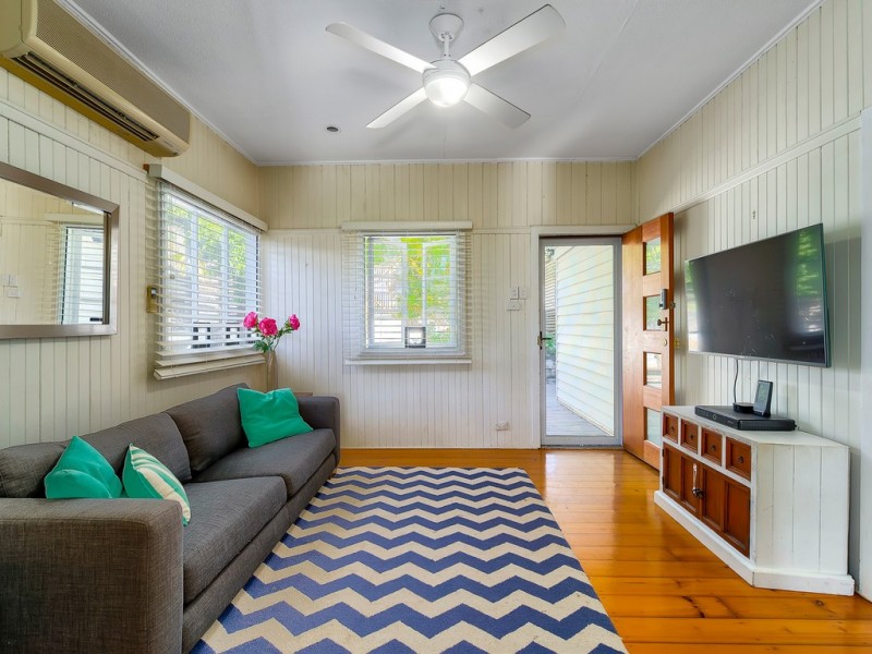 45 Outlook Crescent, Bardon QLD 4065