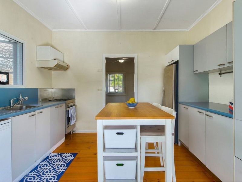 45 Outlook Crescent, Bardon QLD 4065